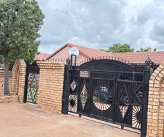 House for sale in Mabopane  Unit U