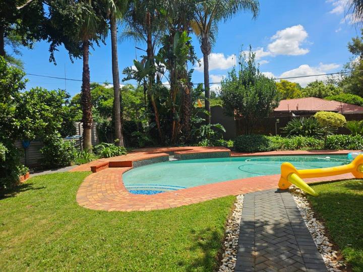 5 Bedroom House for sale in Brooklyn - P24-115706077