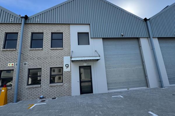 Situated in Firgrove, Somerset West. In the Firgrove Business Park, this sought after ...