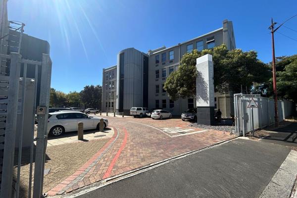 434m2 Office TO LET in Secure Park in Rondebosch, Cape Town.

2nd Floor, Easy Pay House ...