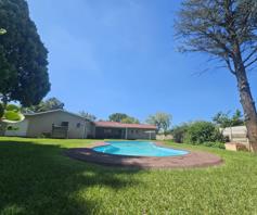 House for sale in Huttenheights