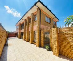 House for sale in Lenasia South