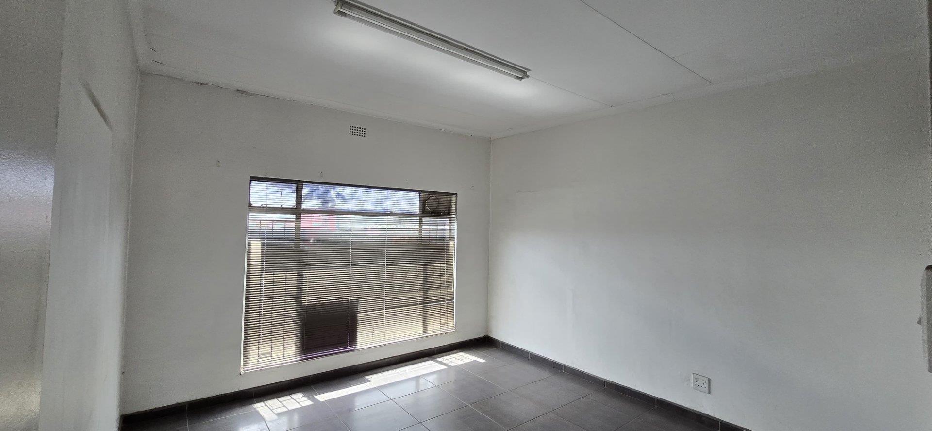 Commercial Property to Rent in Del Judor Ext 1