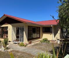 House for sale in Sandbaai