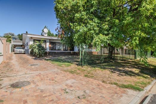 4 Bedroom House for sale in Stellenberg