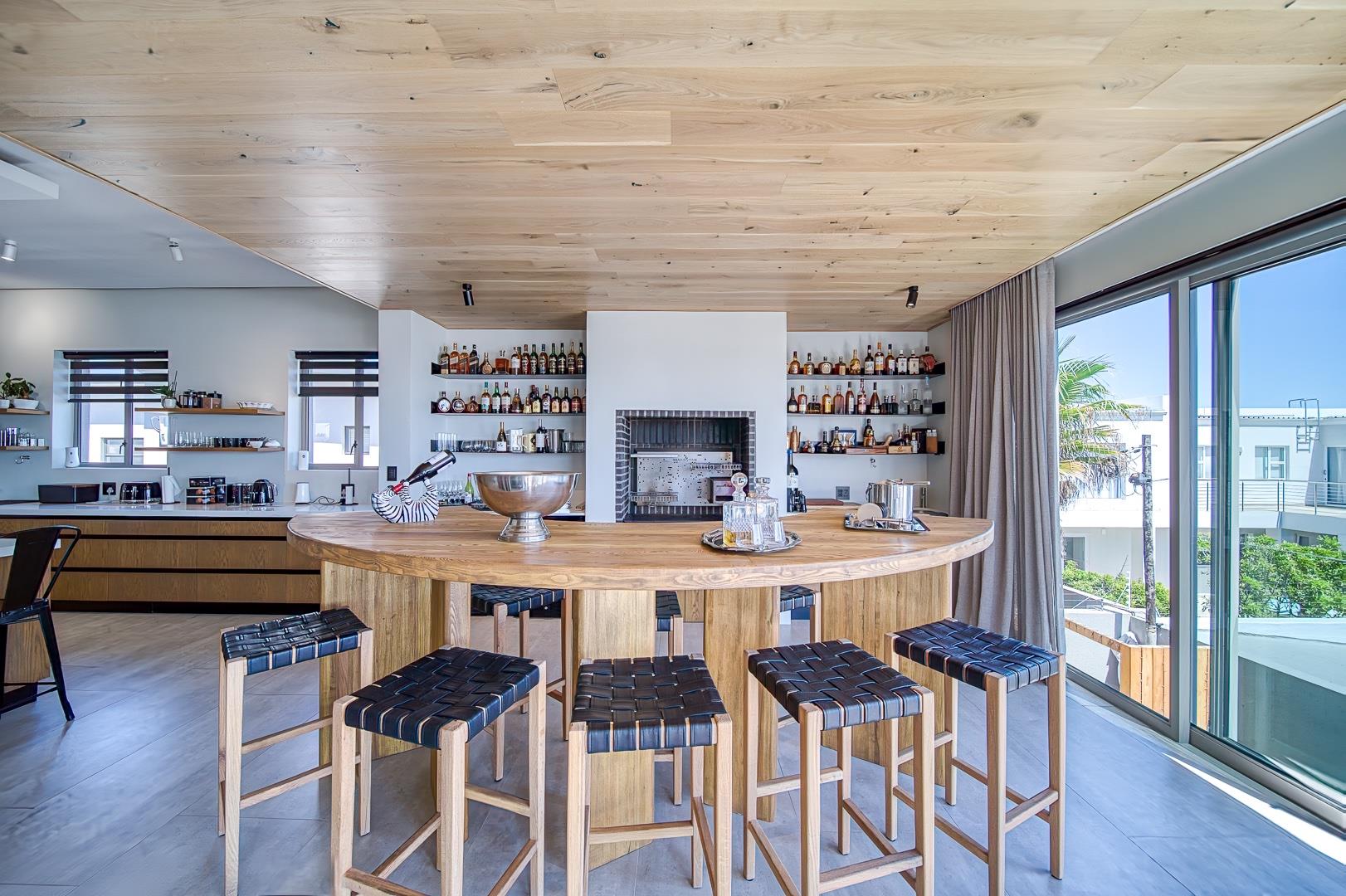 Photo of 4 Bedroom House for sale in Melkbosstrand Central