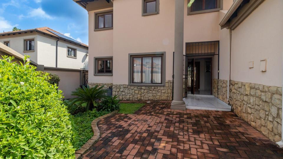 Listing number: P24-116961938, Image number: 3
