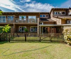 Townhouse for sale in Amanzimtoti