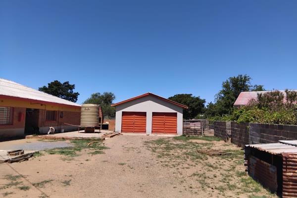 This lovely home offers three well sized bedrooms.  One bathroom fitted with bath, shower and basin and a separate toilet with tiled ...