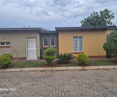 Apartment / Flat for sale in Waterval East