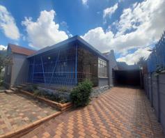 House for sale in Rosettenville