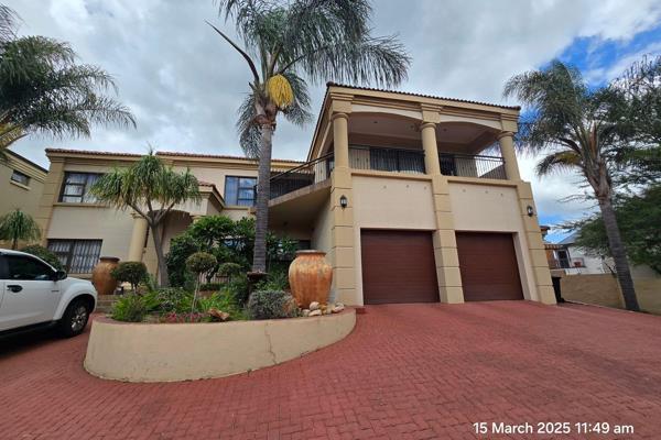 This 4 bedroom home is located in the popular Reyno Heights complex situated in Reyno Ridge.

When you enter the home you find a ...