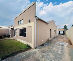 House for sale in Lenasia Ext 1