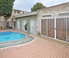 House for sale in Mayfair West