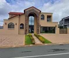 House for sale in Blue Valley Golf Estate