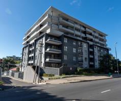 Apartment / Flat for sale in Rondebosch