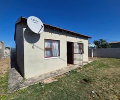 House for sale in Zwide