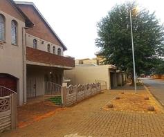 House for sale in Lenasia Ext 1