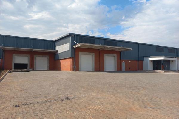 This 1,773m2 industrial warehouse in Witfontein, Kempton Park, offers a modern and ...