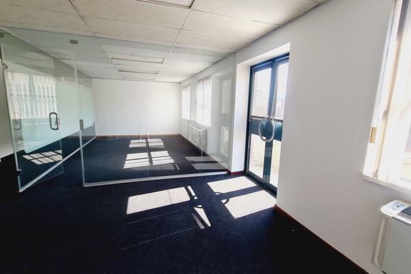 Small, Affordable Office Space Now Available for Rent

This 109m&#178; unit offers a ...