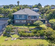 House for sale in Westhill