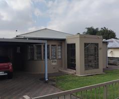 House for sale in Alberton North