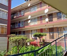 Townhouse for sale in Kempton Park Central