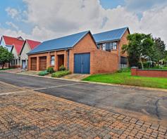 House for sale in Rooihuiskraal