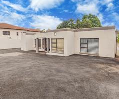 Commercial Property for sale in Weltevreden Park