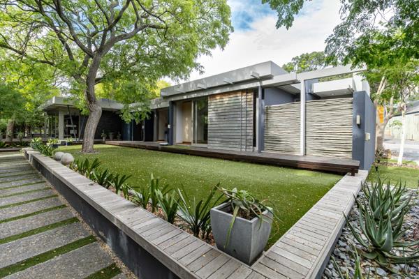 A Tranquil Retreat in Valmary Park

Nestled in the heart of Valmary Park, this architecturally distinctive residence offers an ...