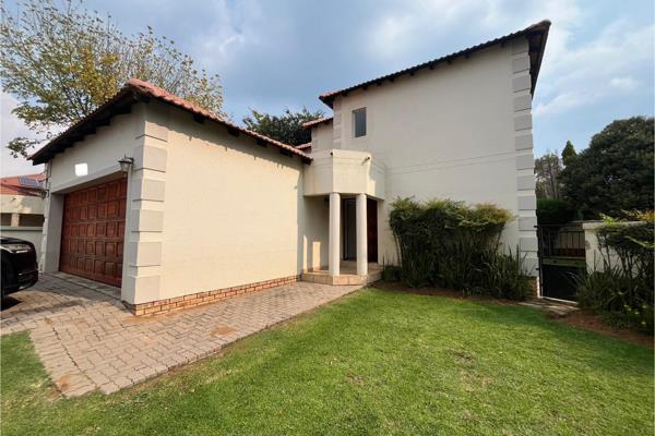 Positioned just off Pretoria Road – a stone throw from the Spar and Dis Chem this home is well located to main roads and shopping ...