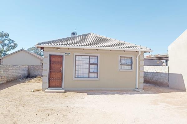 Charming 2 Bedroom House to Rent in Alliance Ext 4 Benoni

Welcome to your new home in the peaceful and convenient neighborhood of ...