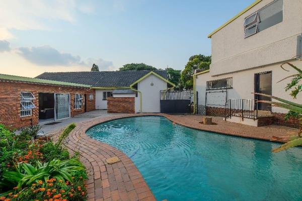 On show  -  by appointment only!

A Homely House in a quiet Suburban in a Cul-de-Sac, Nestled on a Hill Offering a Blend of Location ...