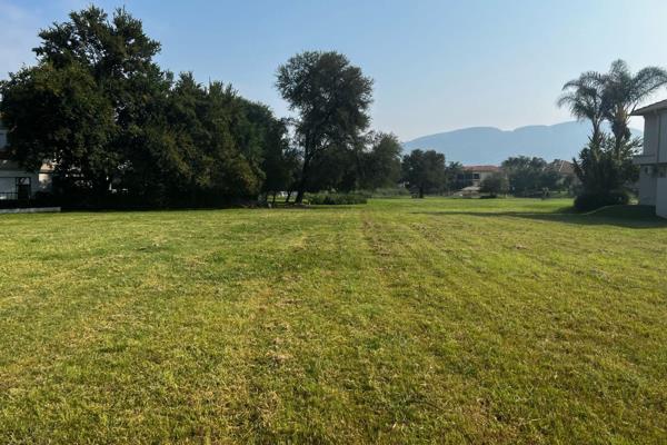 This north east facing stand is perfectly positioned, overlooking a scenic greenbelt stretch and offering glimpses of the dam—an ideal ...
