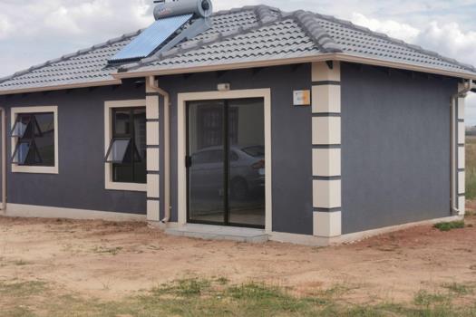 2 Bedroom House for sale in Cosmo City