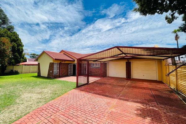 Stunning 4-Bedroom House for Rent in the Heart of Penina Park!

Step into this beautiful family home, where comfort and convenience ...