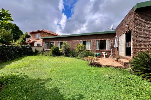 Plenty of space to create the home of your dreams with a great foundation or amazing spaces to move into right now!
** dual mandate ...