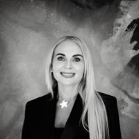 Agent profile for Candy Toweel