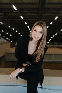 ANDREA VAN JAARSVELD