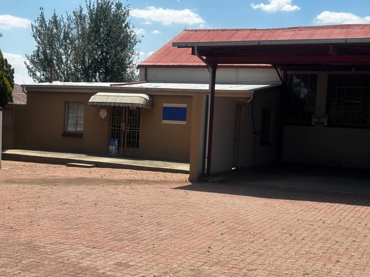 Commercial property for sale in Standerton Central - P24-115810508