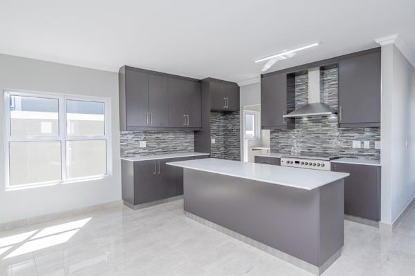 3 Bedrooms with built-in cupboards
Full family bathroom with free-standing bath ...