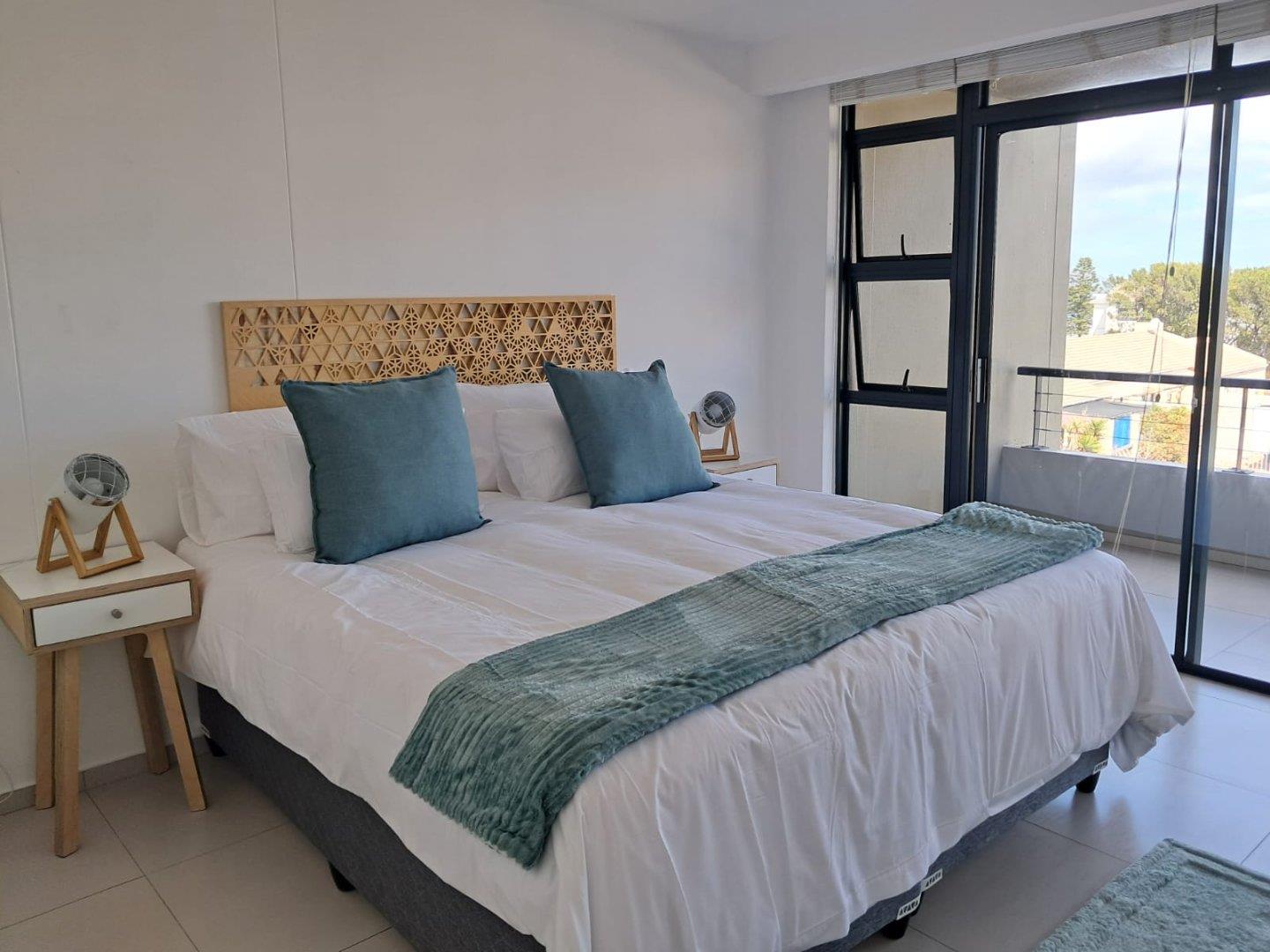 Photo of 2 Bedroom Apartment / flat to rent in Beachfront