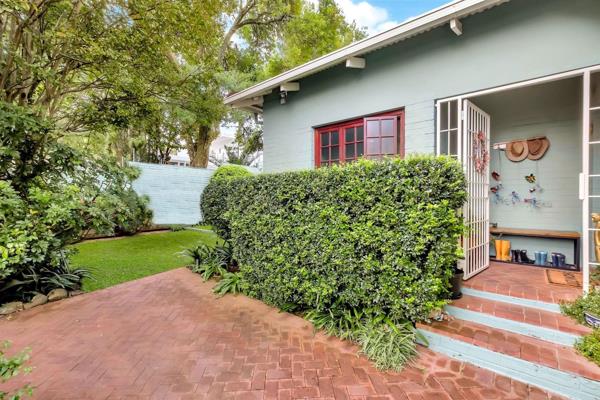 Welcome to this gorgeous 3-bedroom, 2-bathroom home in the heart of Little Chelsea. Beautifully maintained with solid wood floors ...