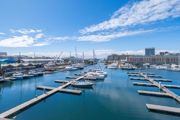 Please watch the video. 

This luxurious apartment not only provides top-tier comfort and modern amenities but also boasts an ...