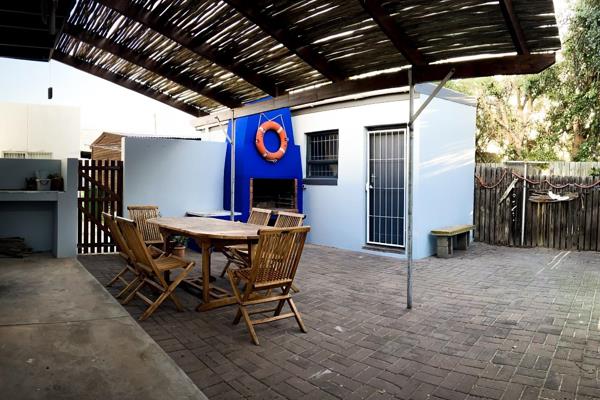 Fully furnished, all inclusive house for medium term.

2 Bedroom, 1 Bathroom home with ...
