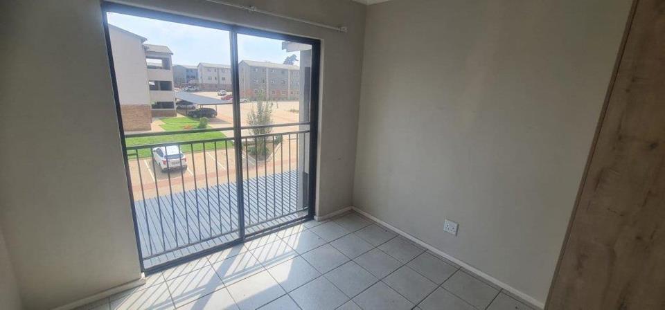 Listing number: P24-117658172, Image number: 2