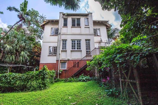 Prime Position &amp; Endless Potential in Essenwood

This is a rare opportunity to secure a unique property situated on 935m2 of land ...