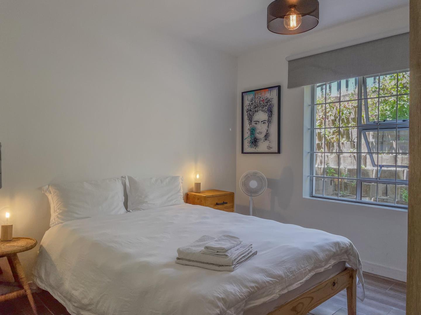 Photo of 2 Bedroom Apartment / flat to rent in Hout Bay Central