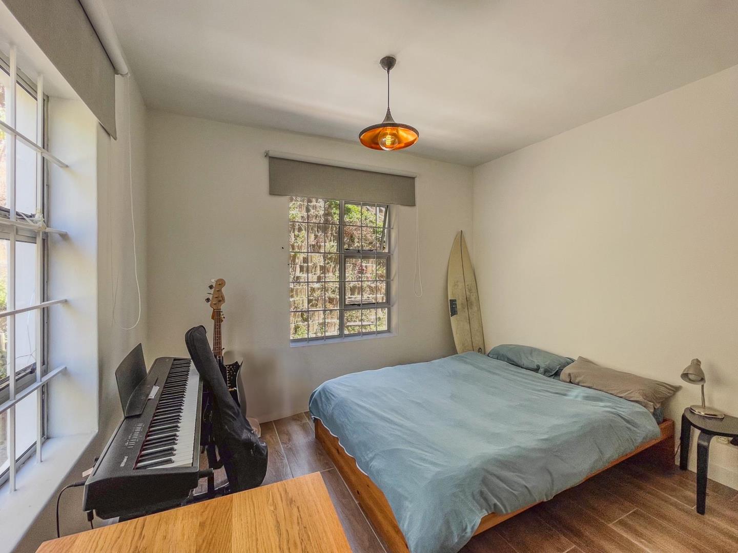 2 Bedroom Apartment / flat to rent in Hout Bay Central