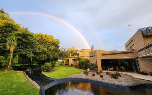 14 Bedroom House for sale in Derdepoort